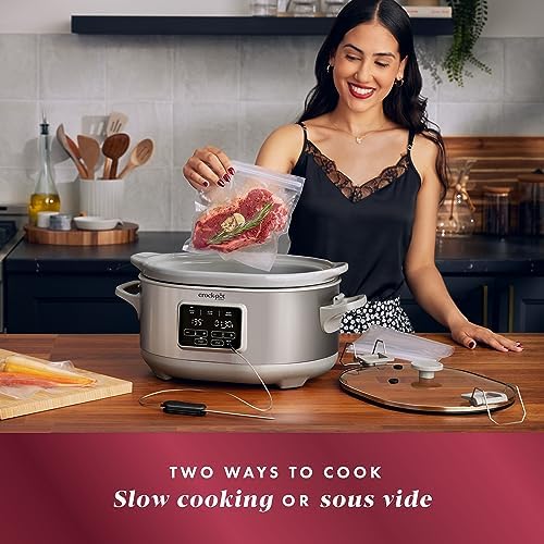 Crock-Pot 7 Quart Programmable Cook & Carry Slow Cooker QZBD