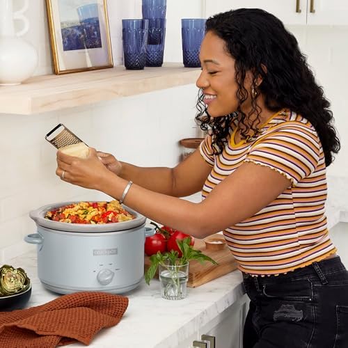 Crock-Pot 4.5 Quart Manual Slow Cooker – Macaroon Blue OTWB